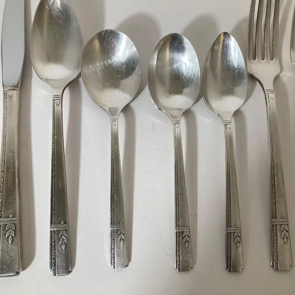 1- 13 Piece 40s Oneida Prestige Grenoble Flatware Place Setting‎
